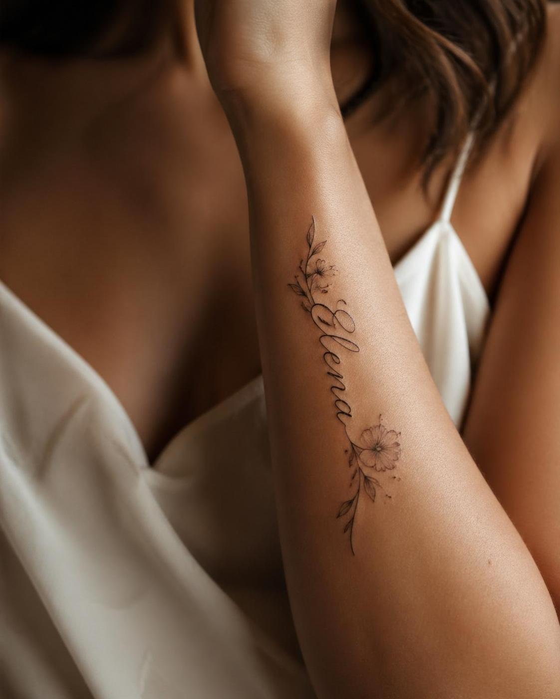 découvrez nos tatouages de prénoms en calligraphie pour sublimer votre peau avec élégance et personnalisation unique.