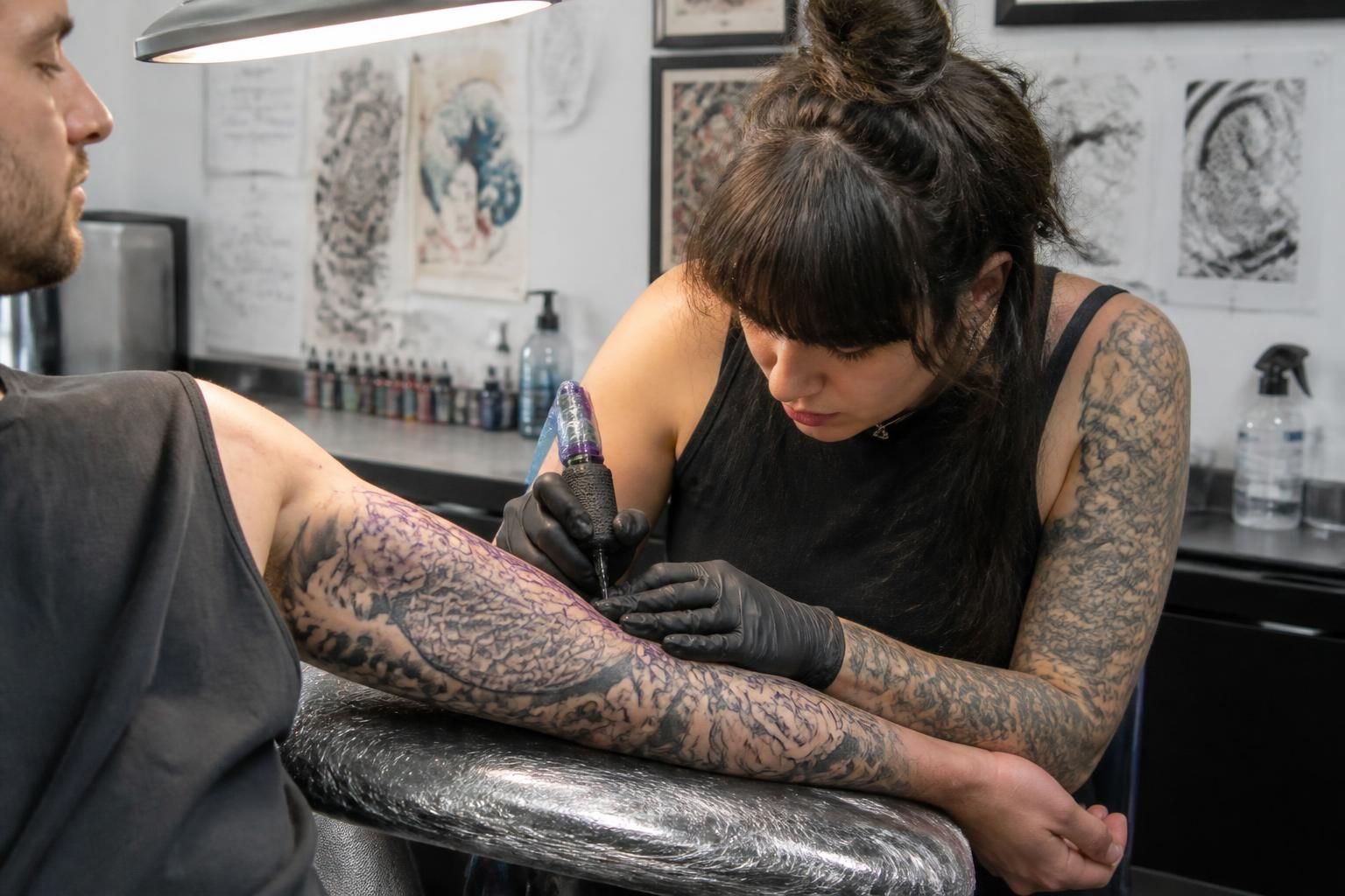 Le tatouage comme mouvement artistique 2 découvrez comment le tatouage s'impose comme un véritable mouvement artistique, alliant créativité, expression personnelle et culture contemporaine.