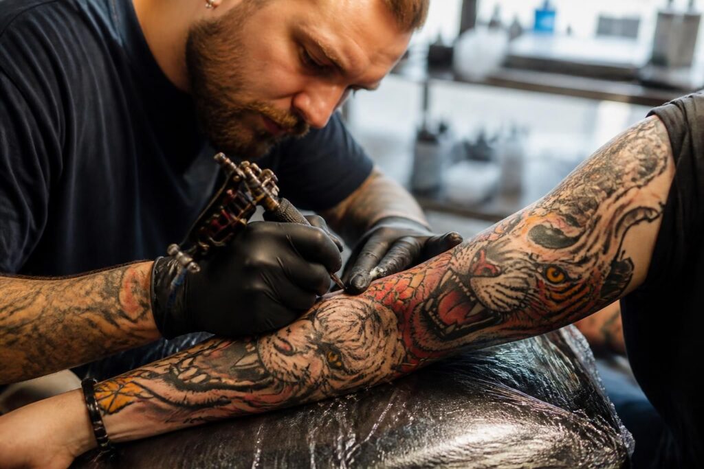 découvrez comment le tatouage s'impose comme un véritable mouvement artistique, alliant créativité, expression personnelle et techniques innovantes.